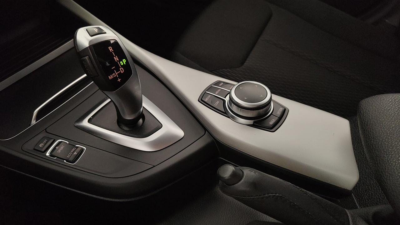 BMW Serie 1 F/20-21 2015 - 116d Business 5p auto