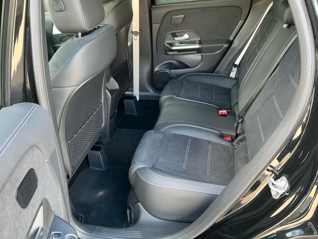 Mercedes-benz GLA 180 Automatic AMG Line Premium 360