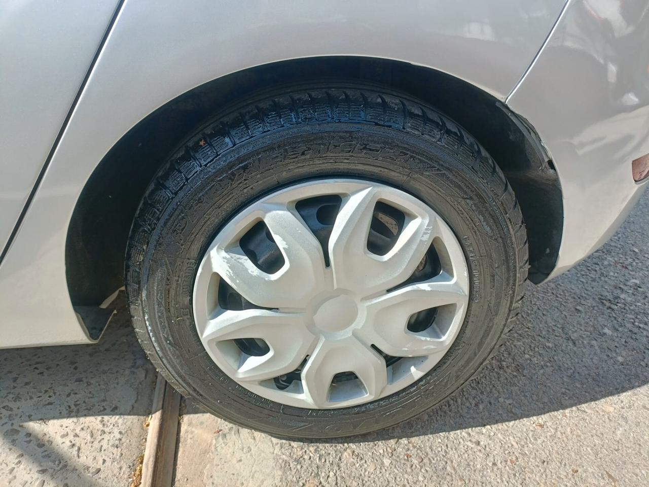 Ford Fiesta Fiesta+ 1.4 TDCi 68CV 5 porte OK NEOPATENTATI