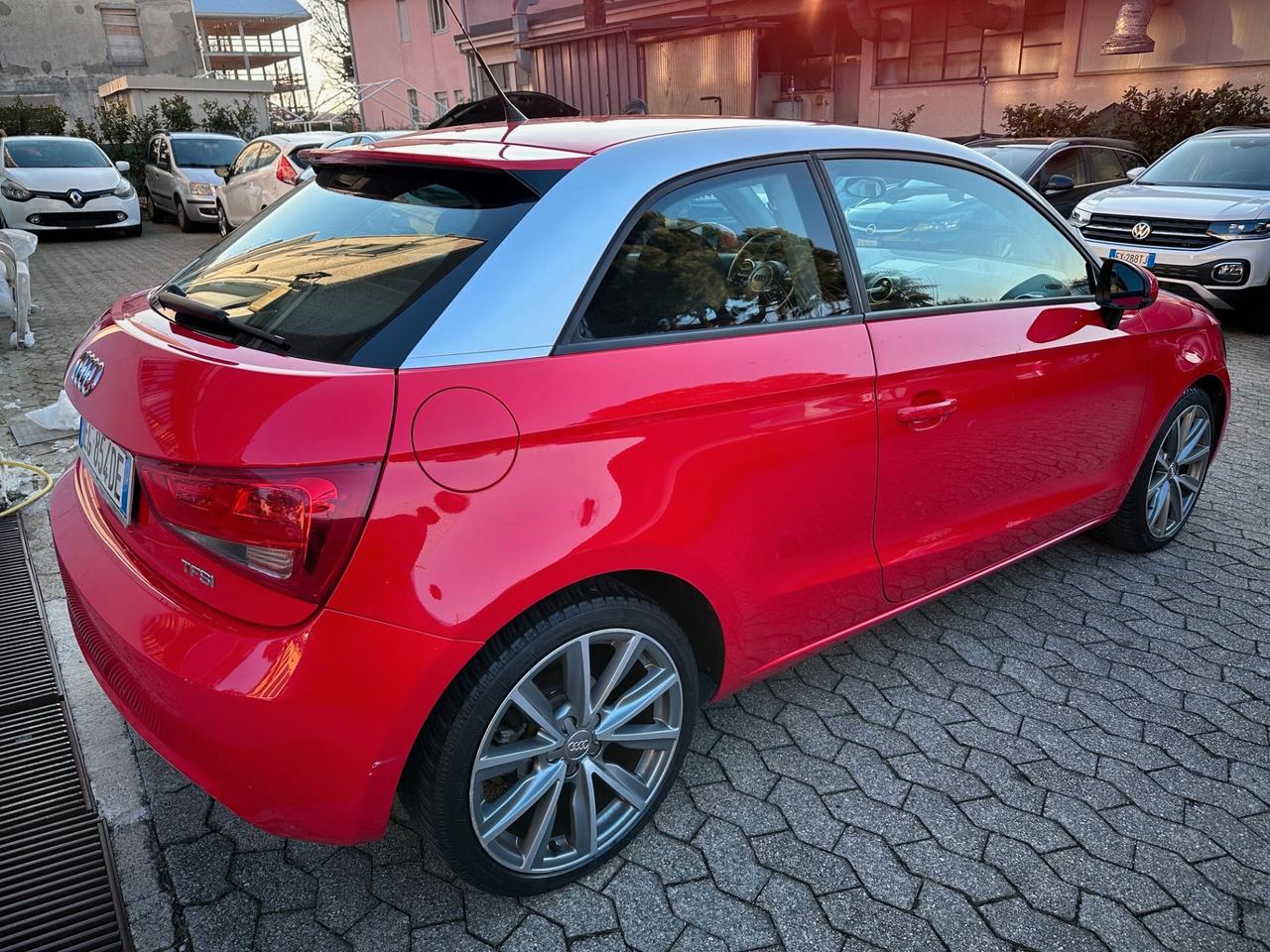 Audi A1 1.4 TFSI Ambition*EURO5*CERCHI