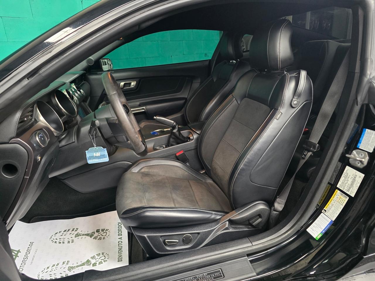 Ford Mustang Shelby GT350 5.2 V8