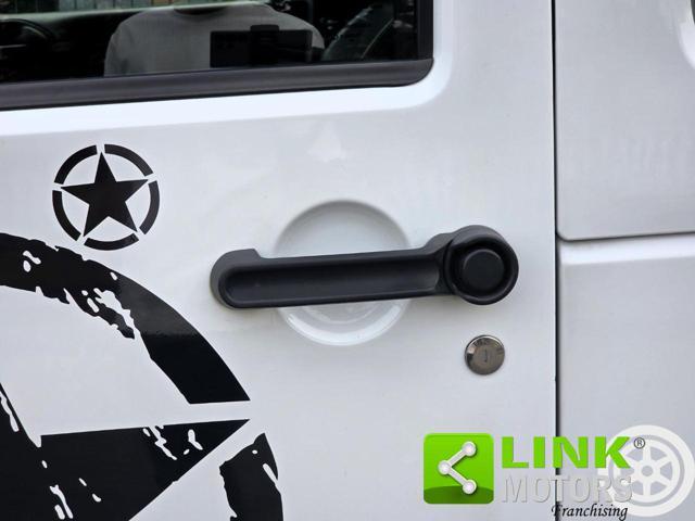 JEEP Wrangler 3p 2.8 crd Sahara auto