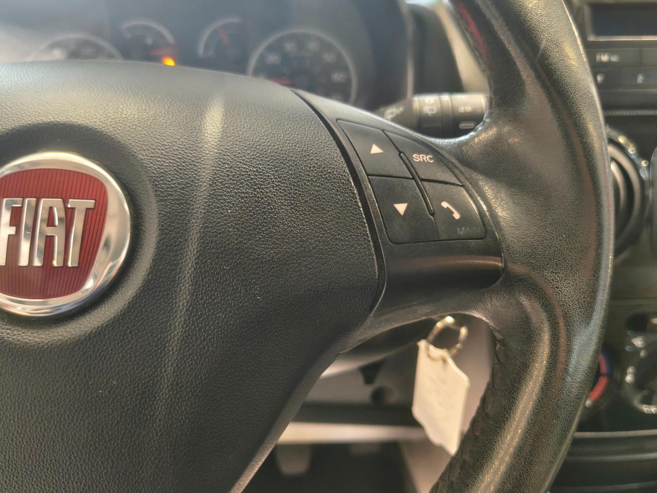 Fiat Qubo 1.3 MJT 95 CV Trekking