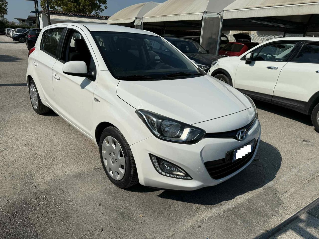 Hyundai i20 1.2 5p. - 2013 - 60 MILA KM