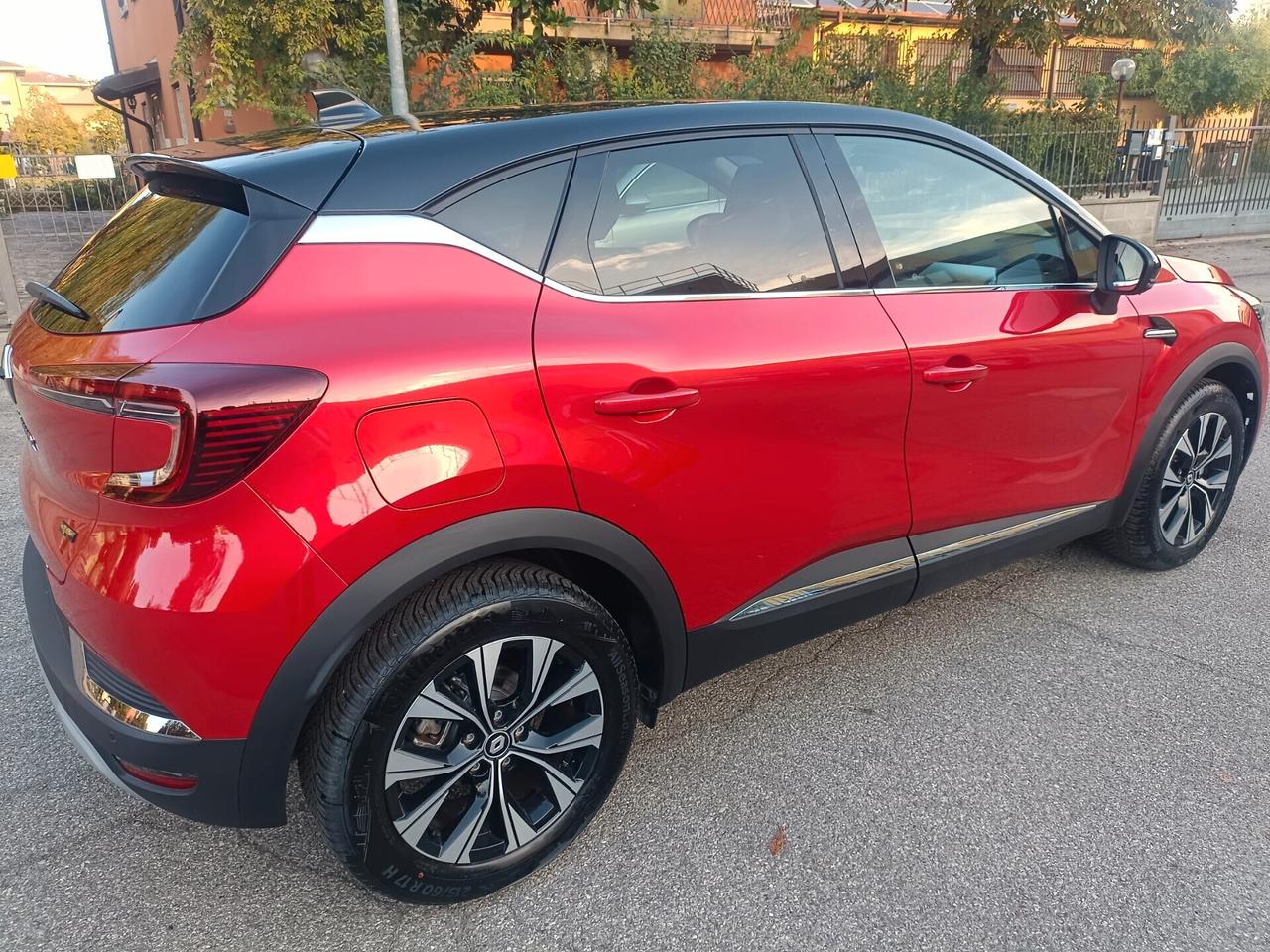 Renault Captur Full Hybrid 145 CV Techno