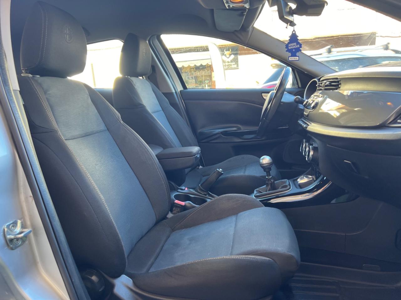 Alfa Romeo Giulietta 2.0 JTDm-2 140 CV Distinctive