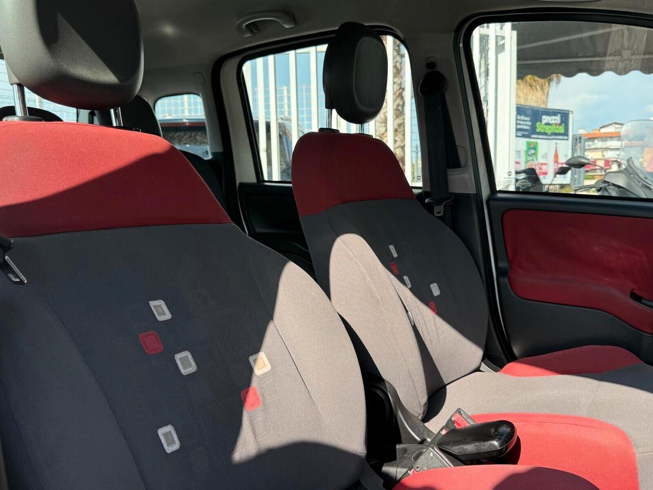 Fiat Panda 0.9 TwinAir Turbo Natural Power Lounge