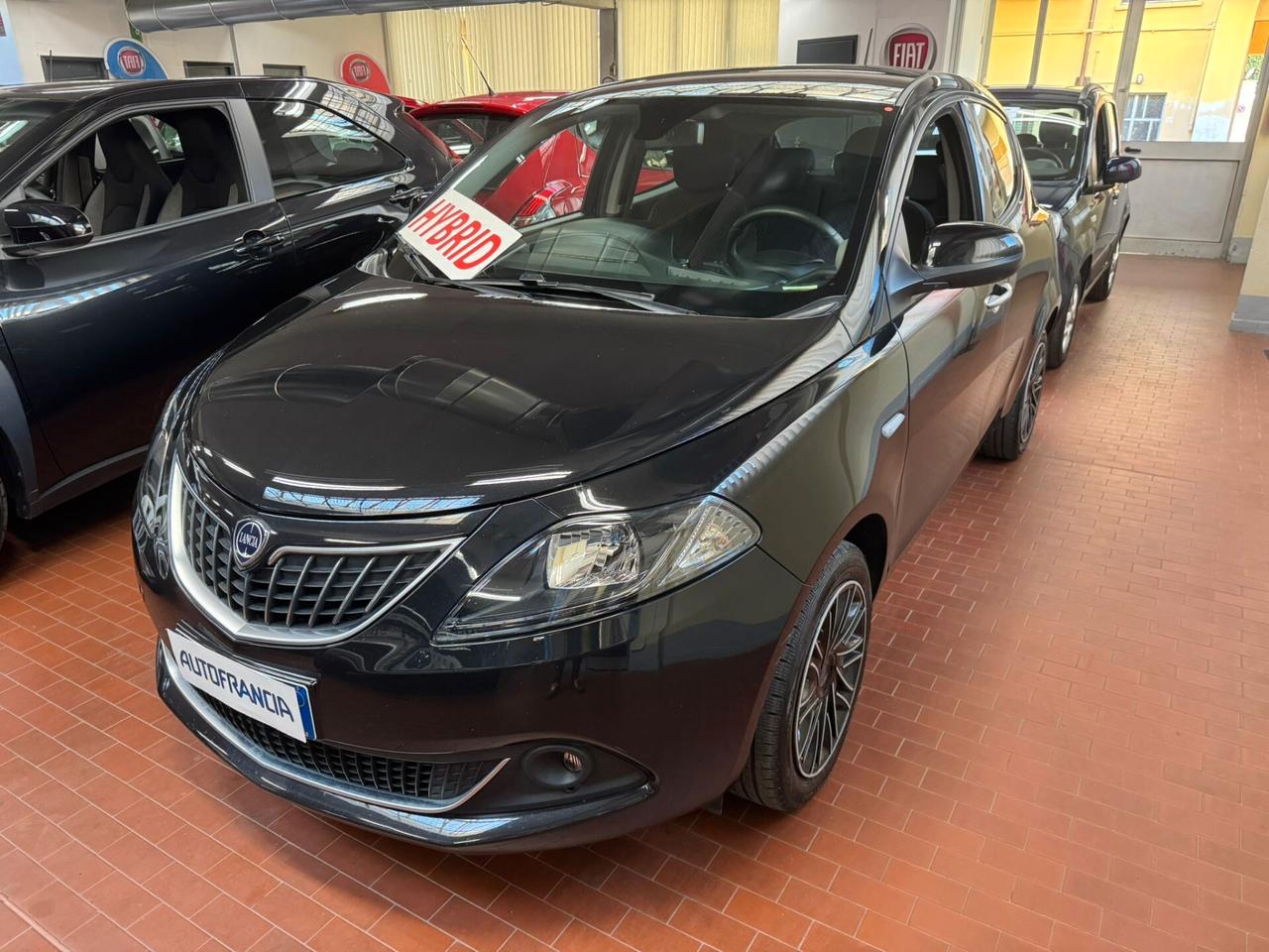 Lancia Ypsilon 1.0 FireFly 5 porte S&S Hybrid Ecochic Gold