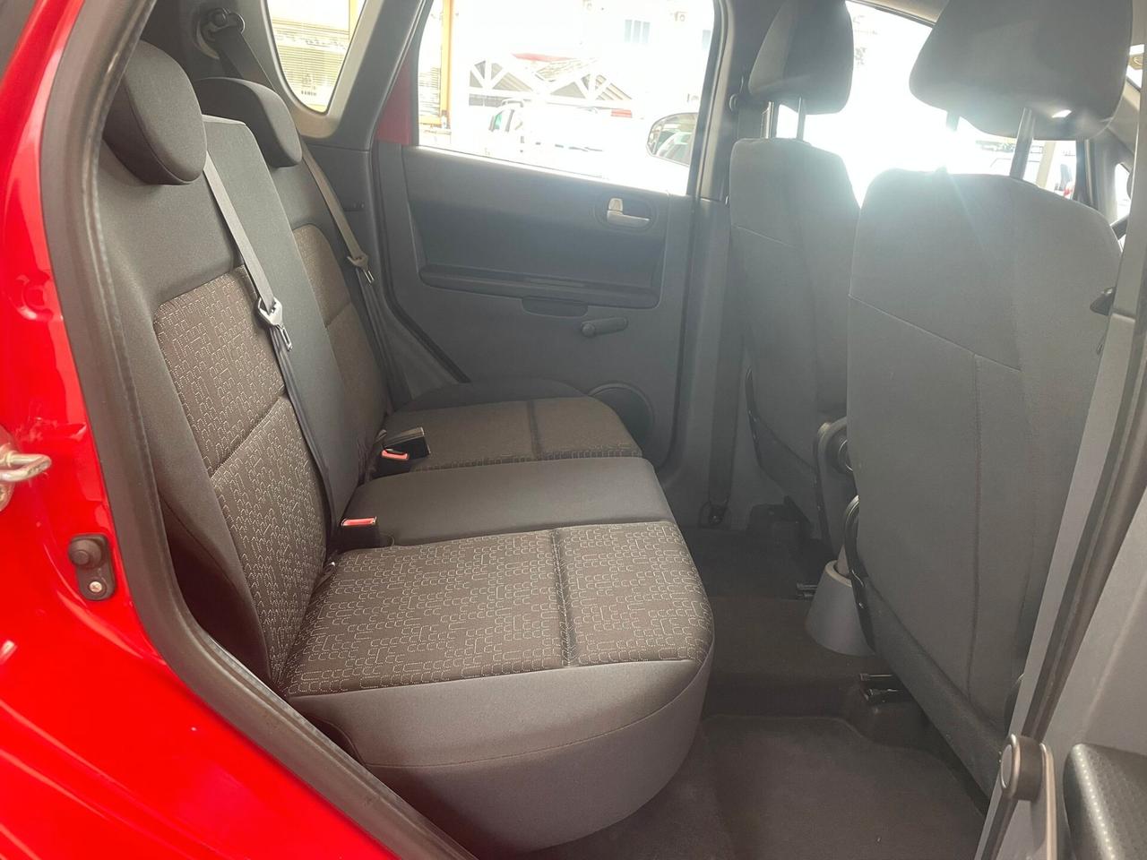 Mitsubishi Colt 1.1 12V 5p.GPL Special Action Model