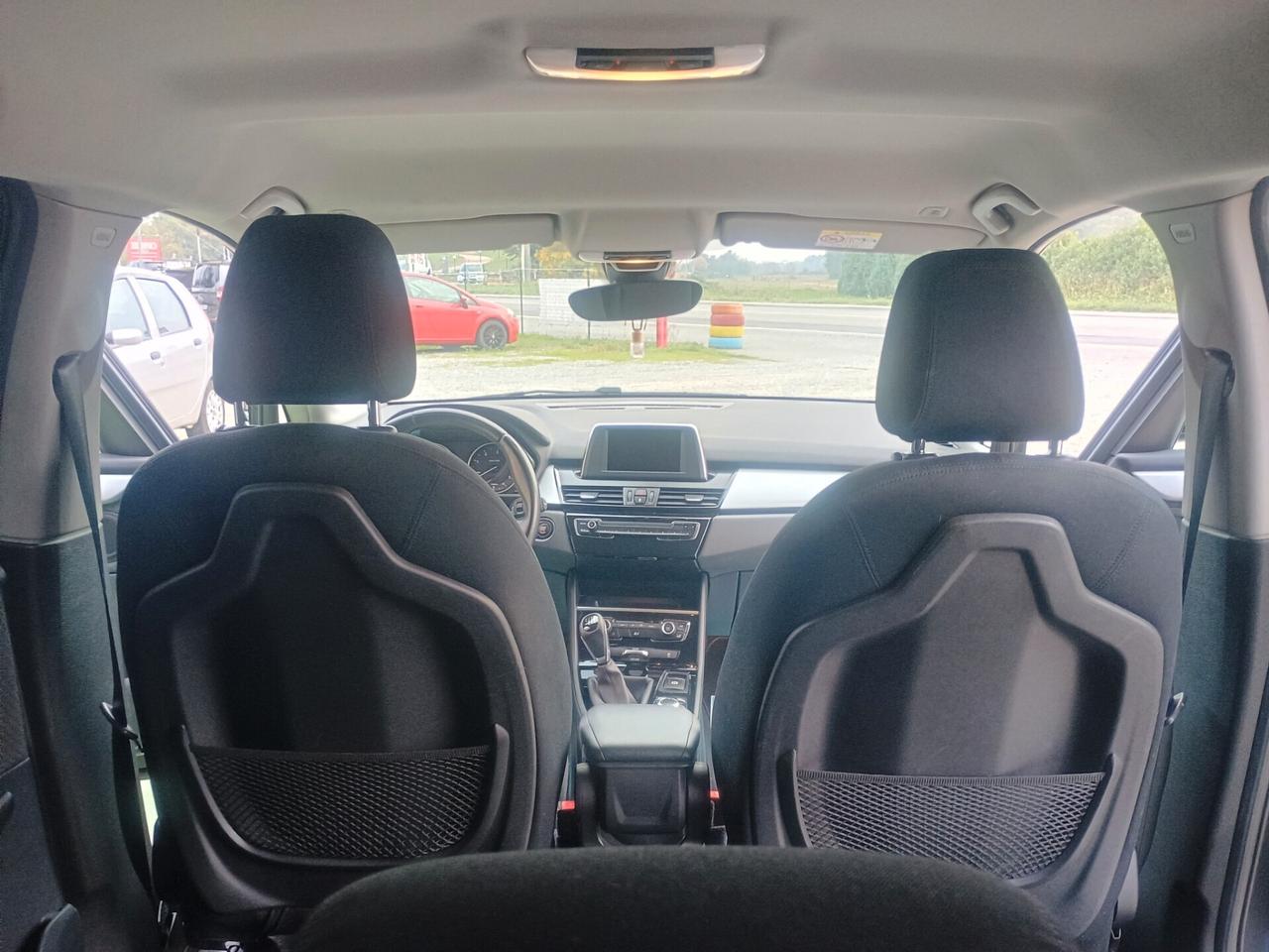 Bmw 216 218d Active Tourer Advantage