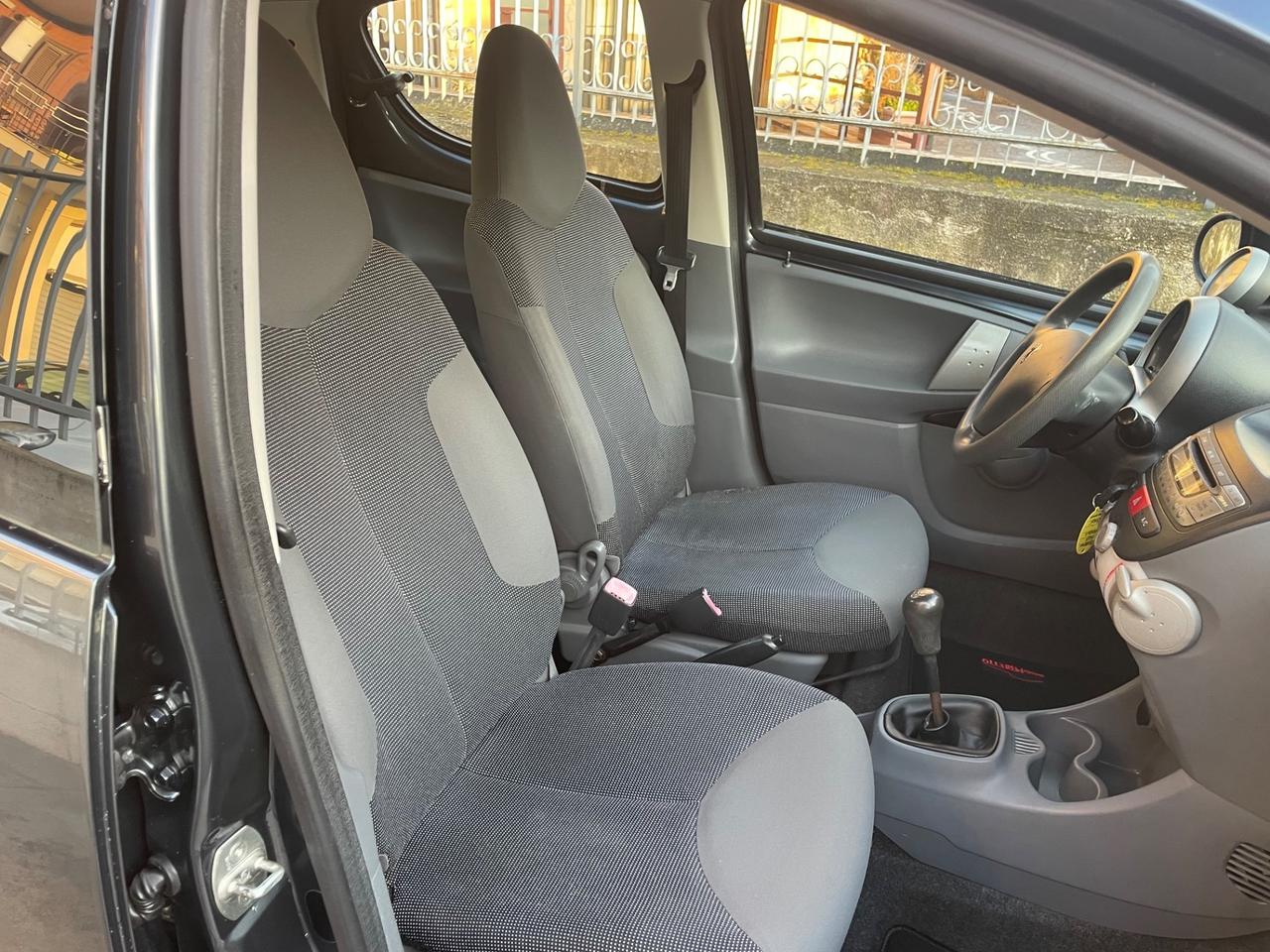 Peugeot 107 1.0 68CV 5p. Sweet Years