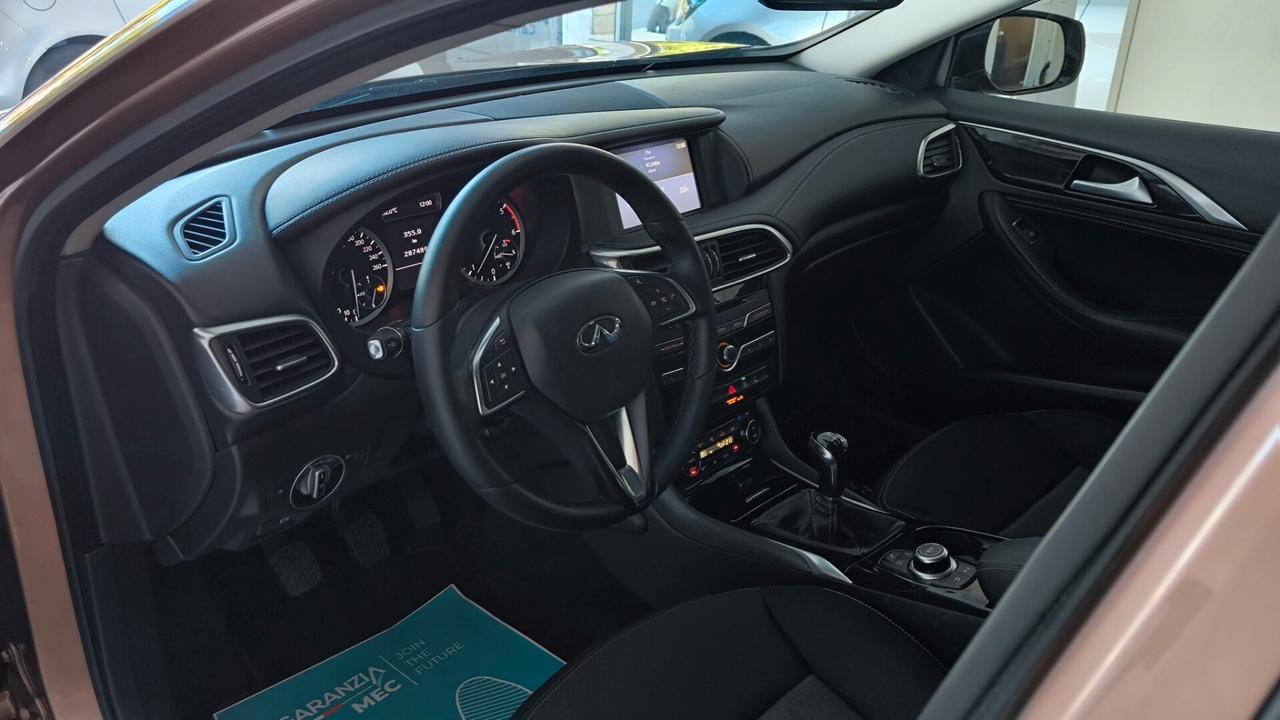 Infiniti Q30 1.5 diesel Business Executive