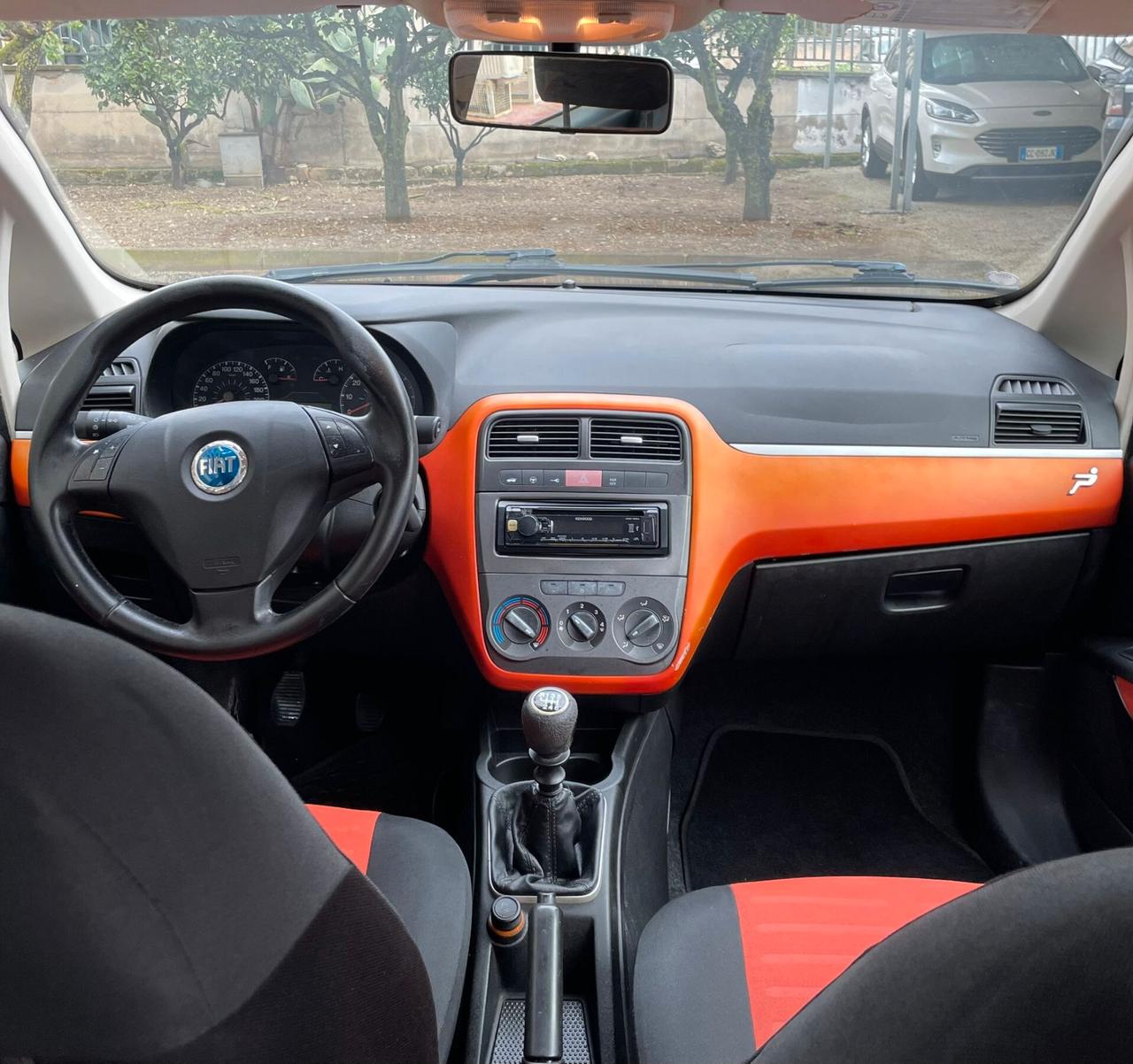 FIAT Grande Punto 1.3Mjt 90cv EMOTION