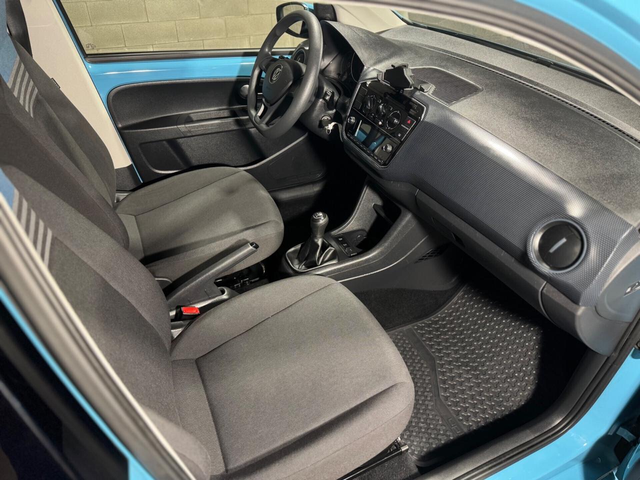 Volkswagen Up! 1.0 5 PORTE NEOPATENTATI