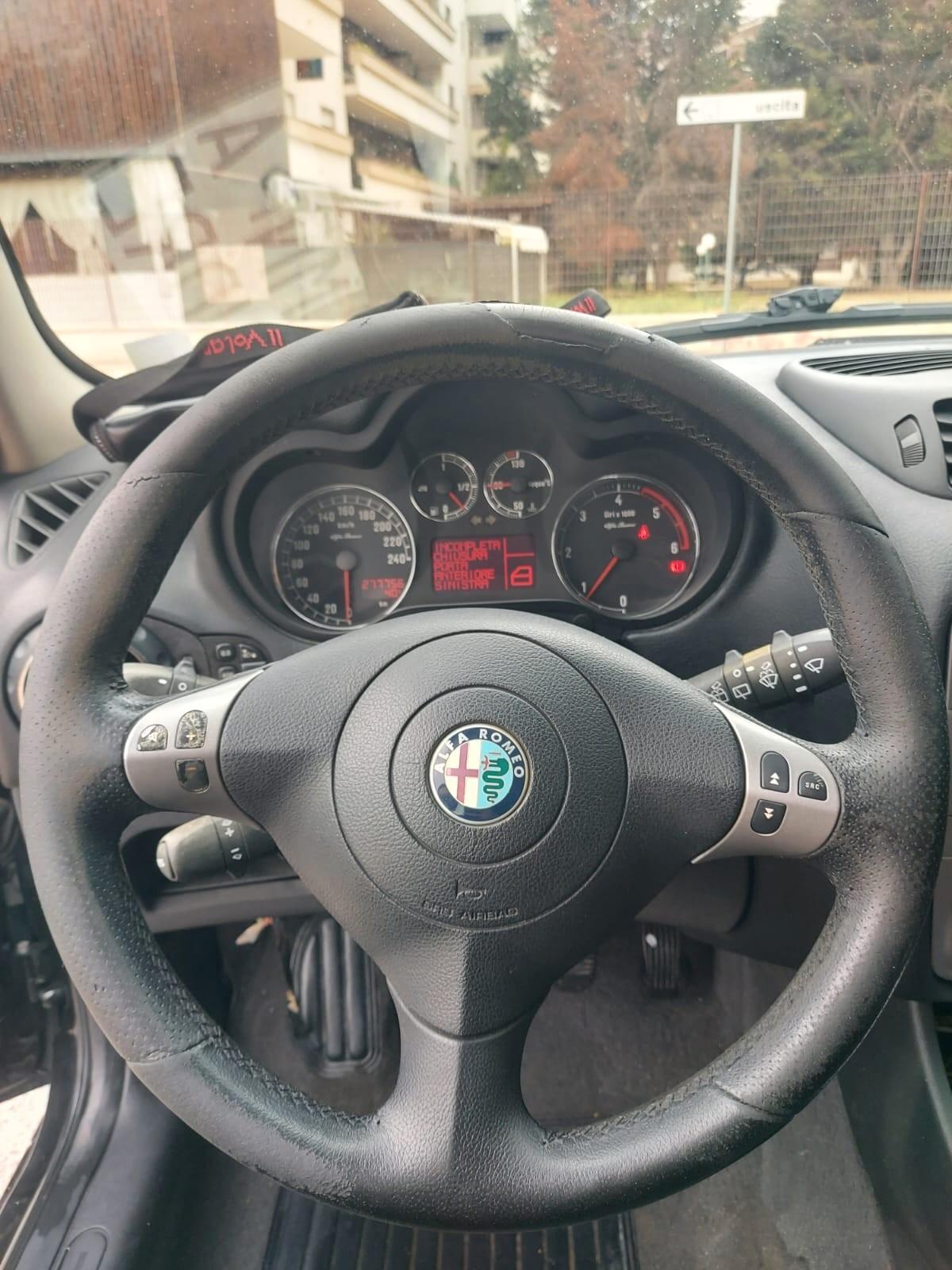 Alfa Romeo 147 1.9 JTD M-JET 16V 5 porte Dist.