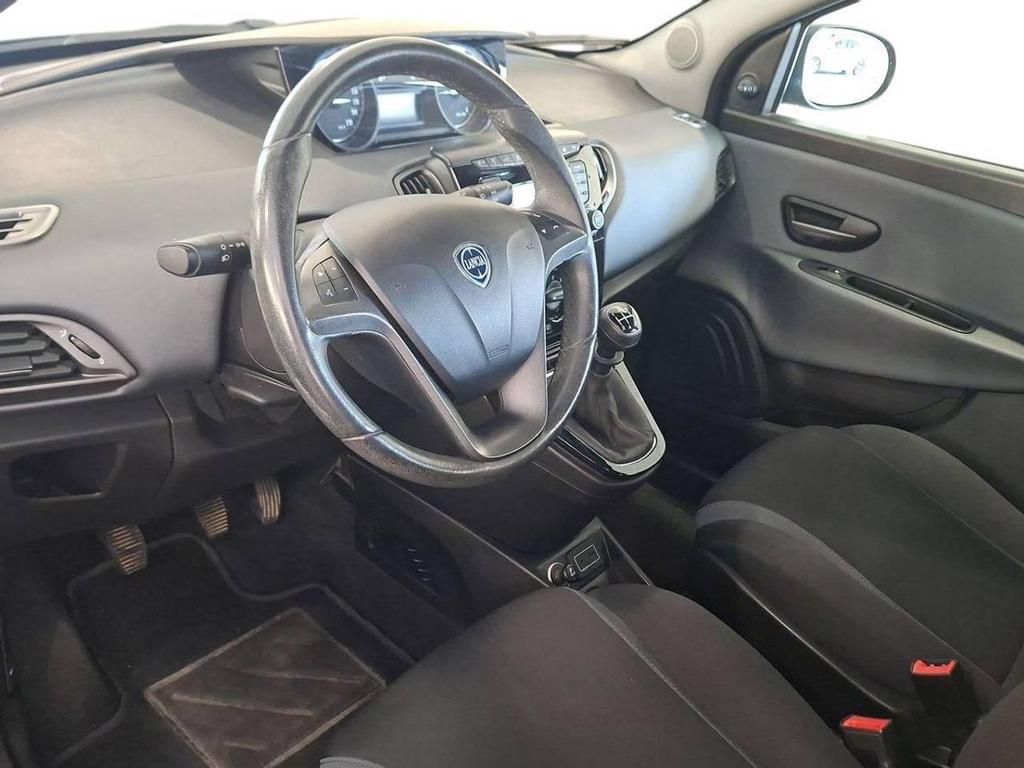 Lancia Ypsilon 5 Porte 1.2 Mya