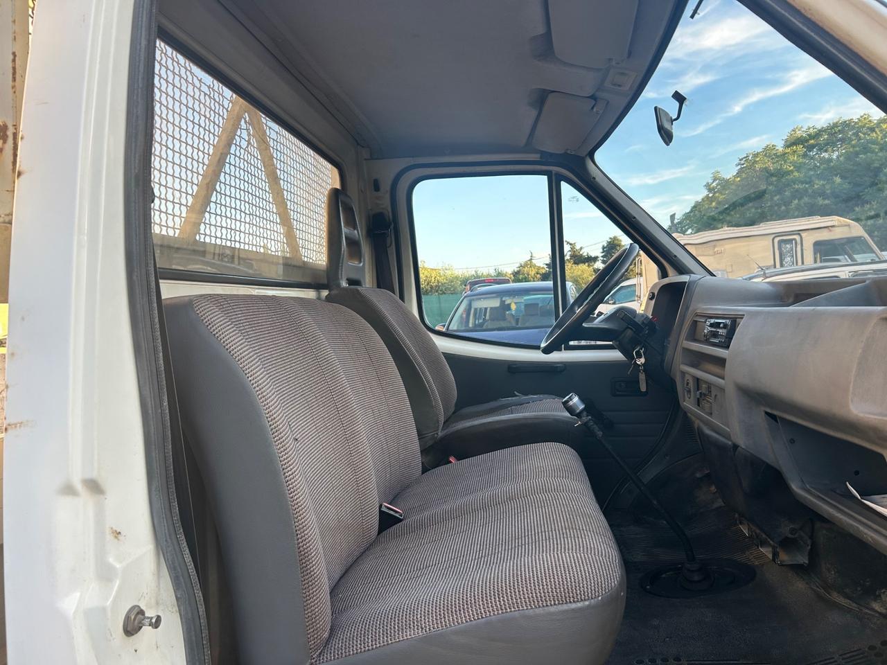 Ford Transit 2.5 Diesel Cassone fisso