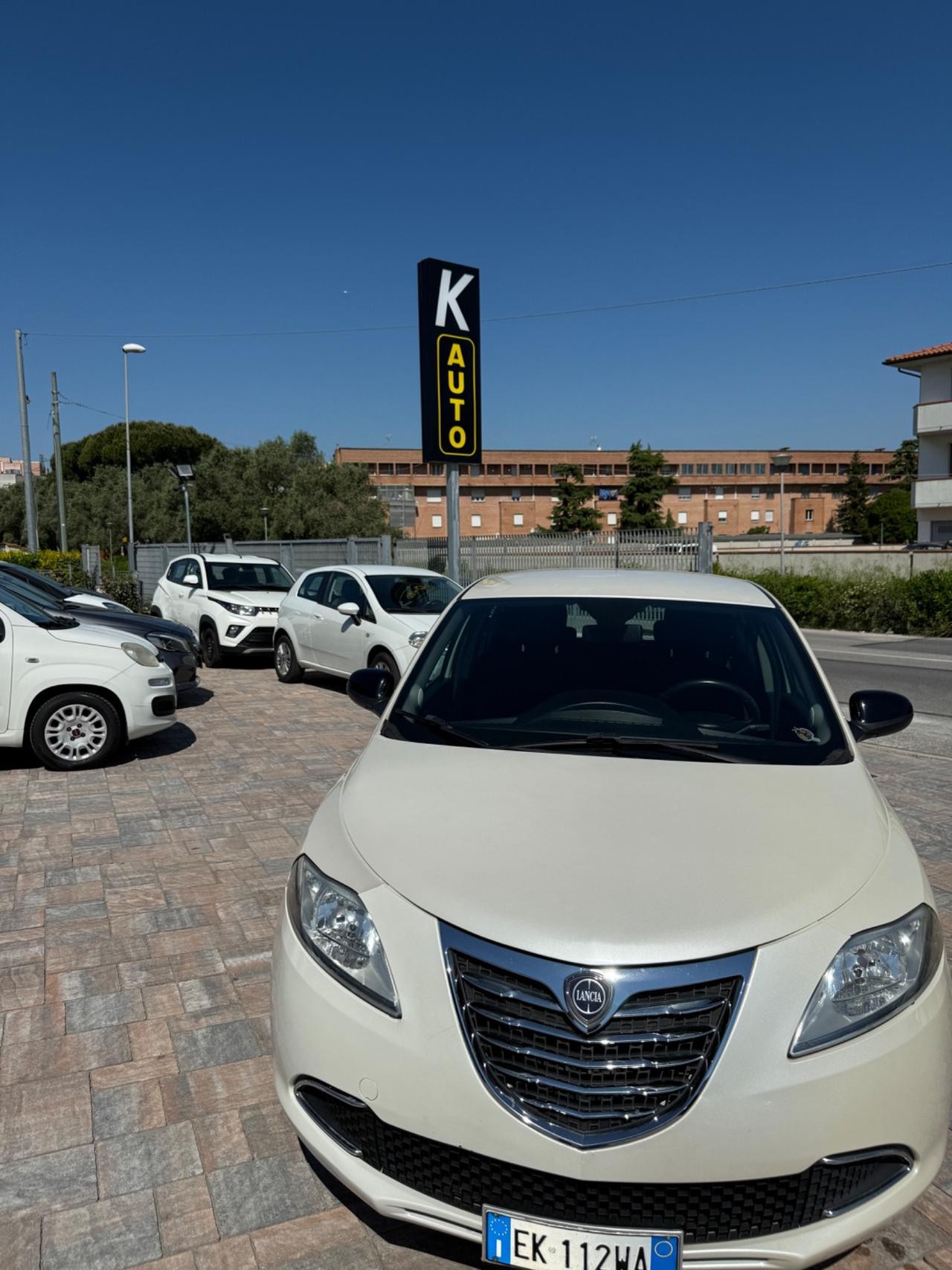 Lancia Ypsilon 1.3 MJT