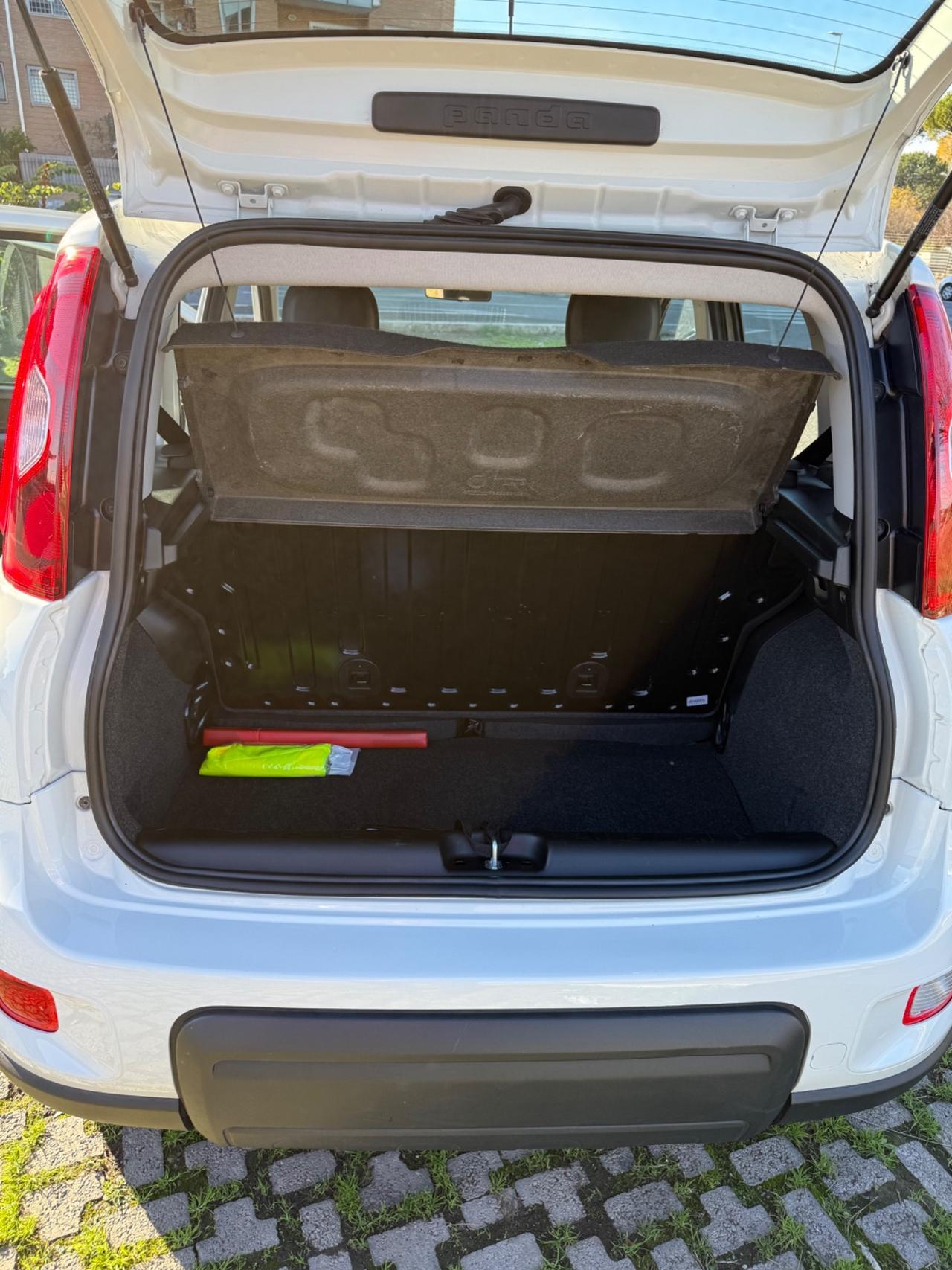 Fiat Panda 1.0 FireFly S&S Hybrid solo 20.000km!!