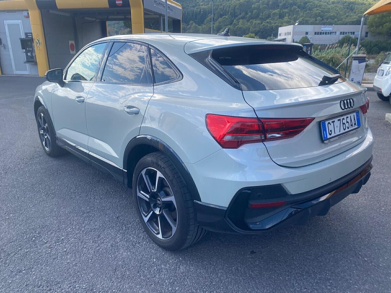 Audi Q3 35 TDI S tronic line edition