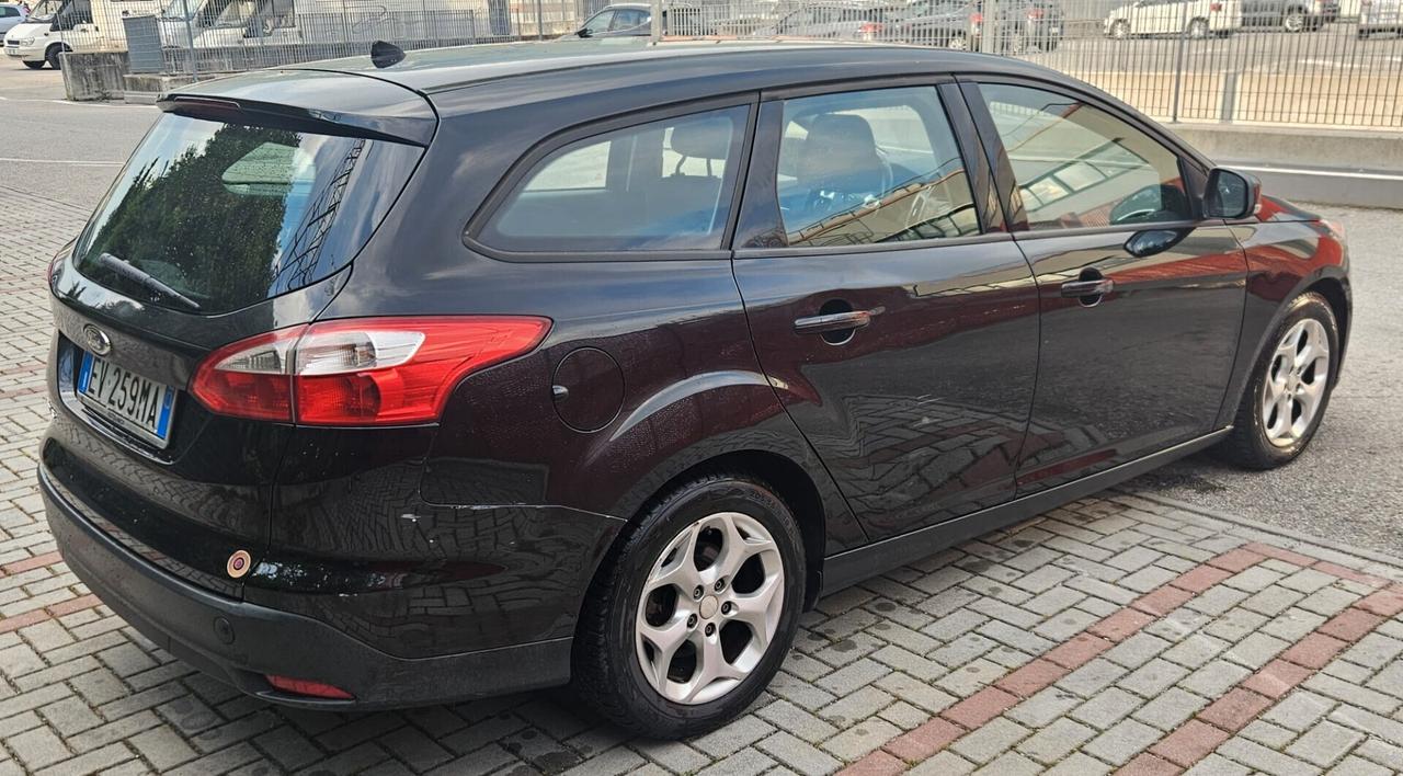Ford Focus 1.6 TDCi 115 CV Individual