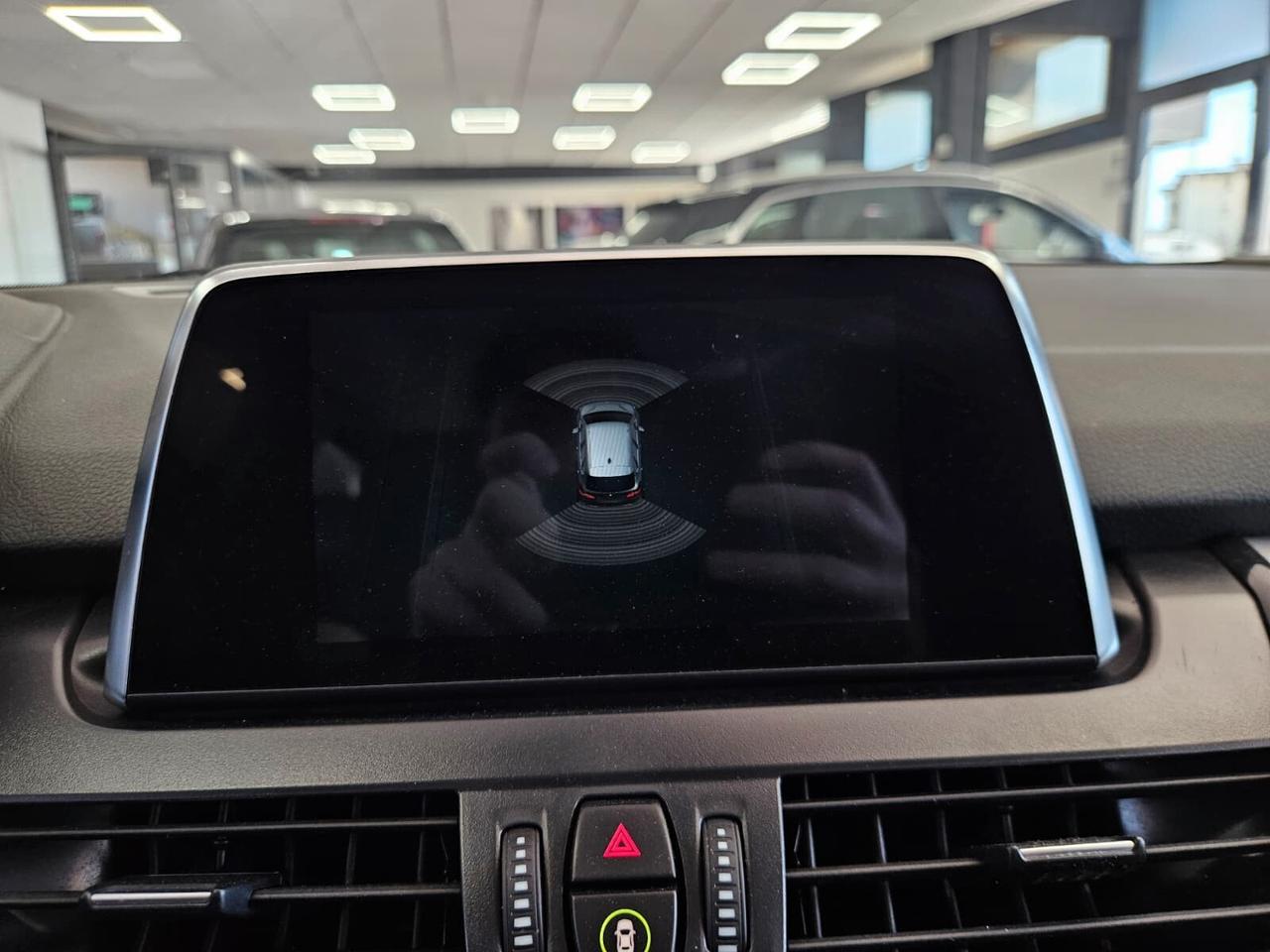 Bmw 216d Active Tourer Advantage auto - NEOPATENTATI