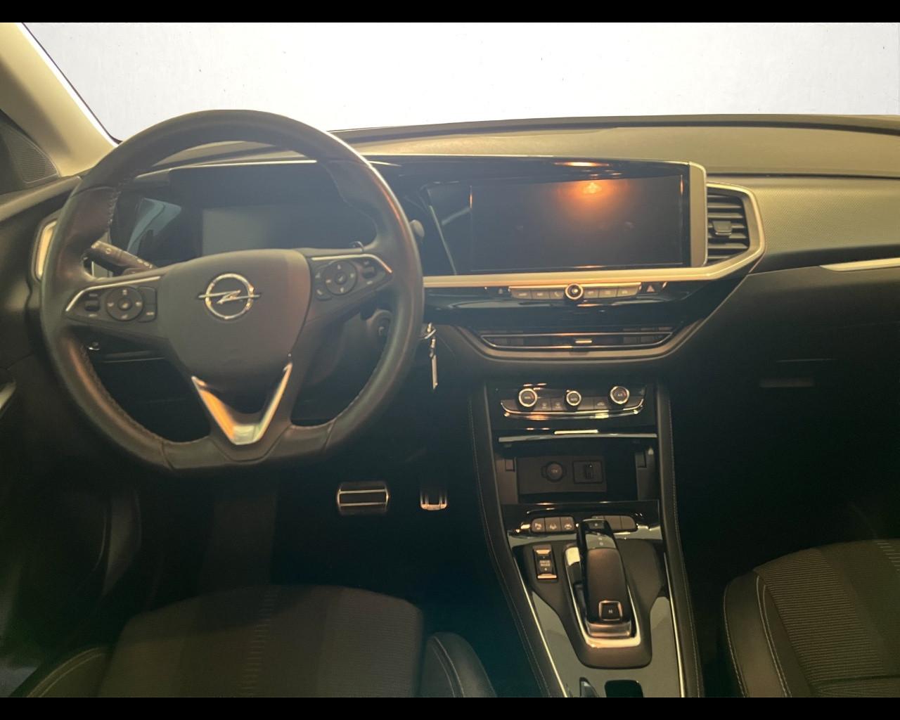 OPEL Grandland Business Elegance 1.5 130cv AT8