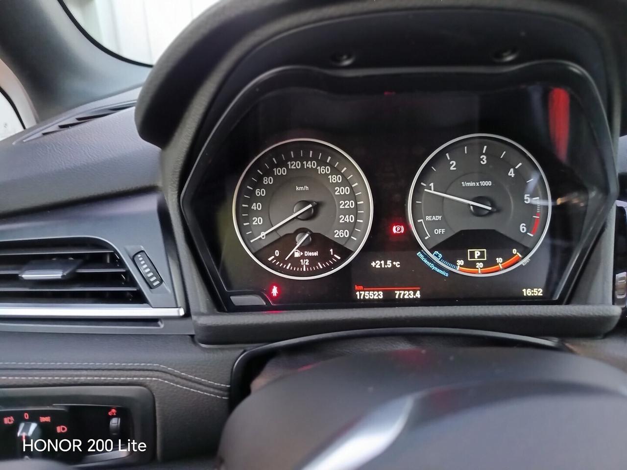 BMW 218 d Active Tourer Luxury -ProMMo