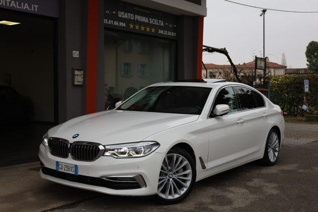 BMW 530 d xDrive 249CV Berlina Live Cockpit HeadUp Tetto