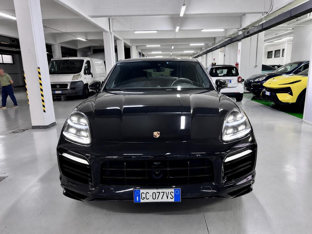 Porsche Cayenne Coupe 3.0 e-hybrid tiptronic