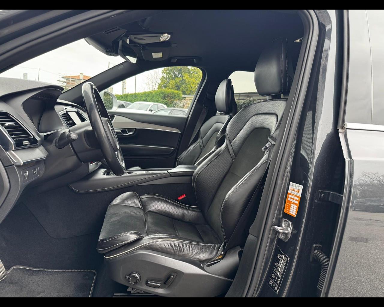 VOLVO XC90 D5 R-DESIGN AWD GEARTRONIC