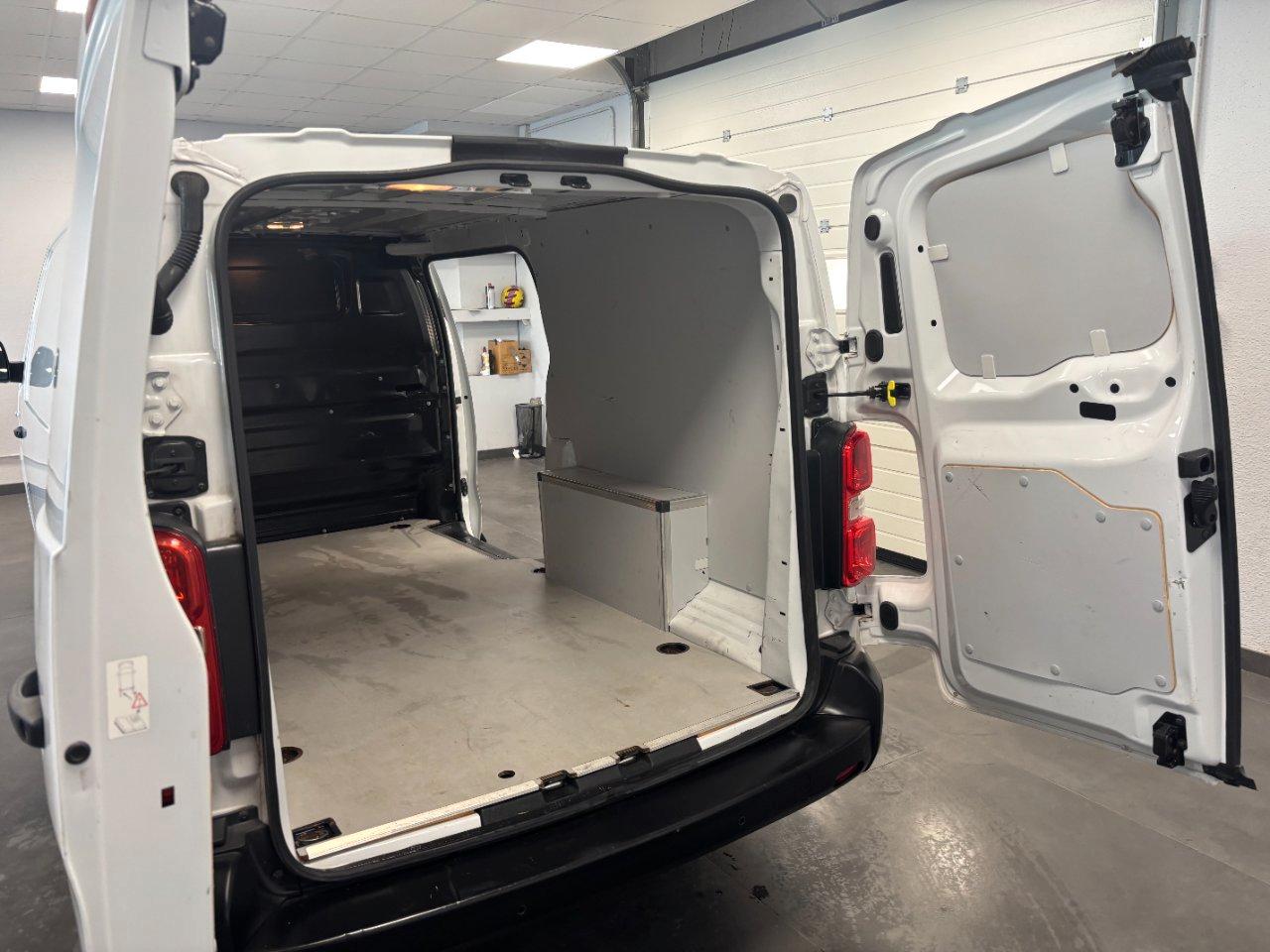 FIAT Scudo 3 Posti L3H1 Furgone