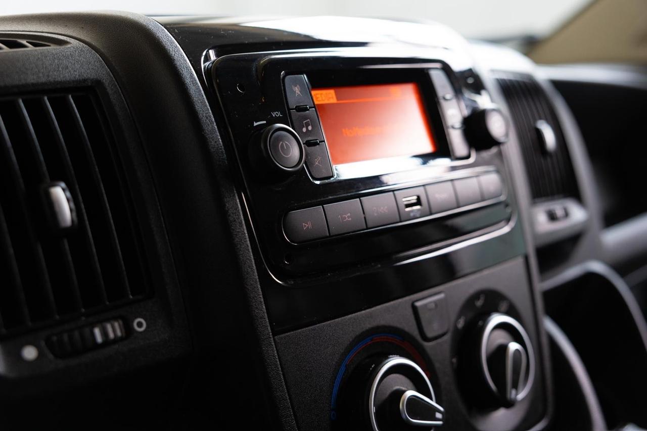Peugeot Boxer 2.2 bluehdi 140cv ses l2h2 iva esposta