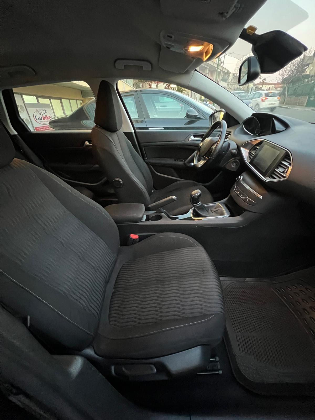 Peugeot 308 BlueHDi 150 S&S EAT6 SW Business