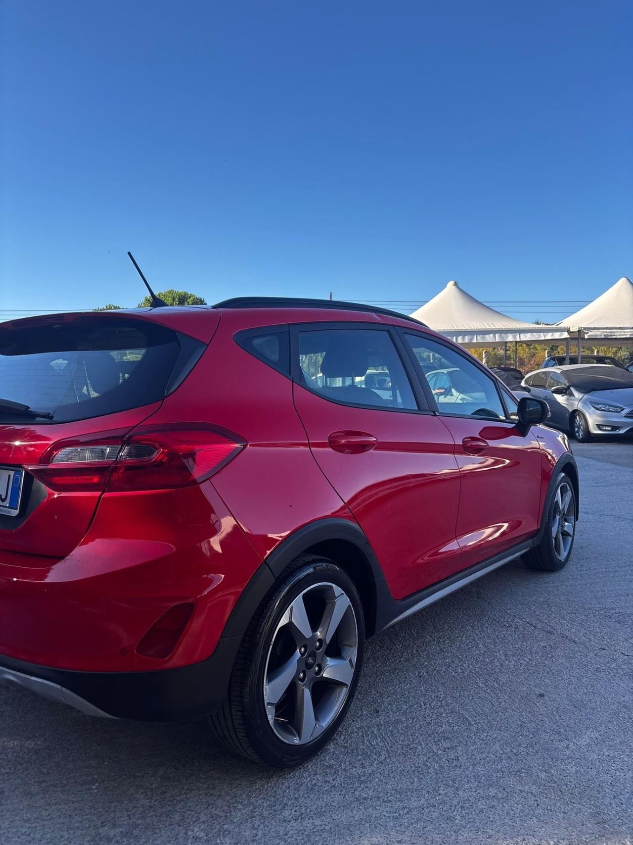 Ford Fiesta 1.0 EcoBoost 100CV 5 porte Titanium