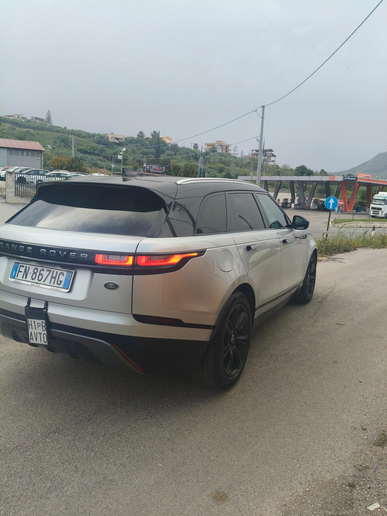 Land Rover Range Rover Velar Range Rover Velar 2.0D I4 240 CV R-Dynamic