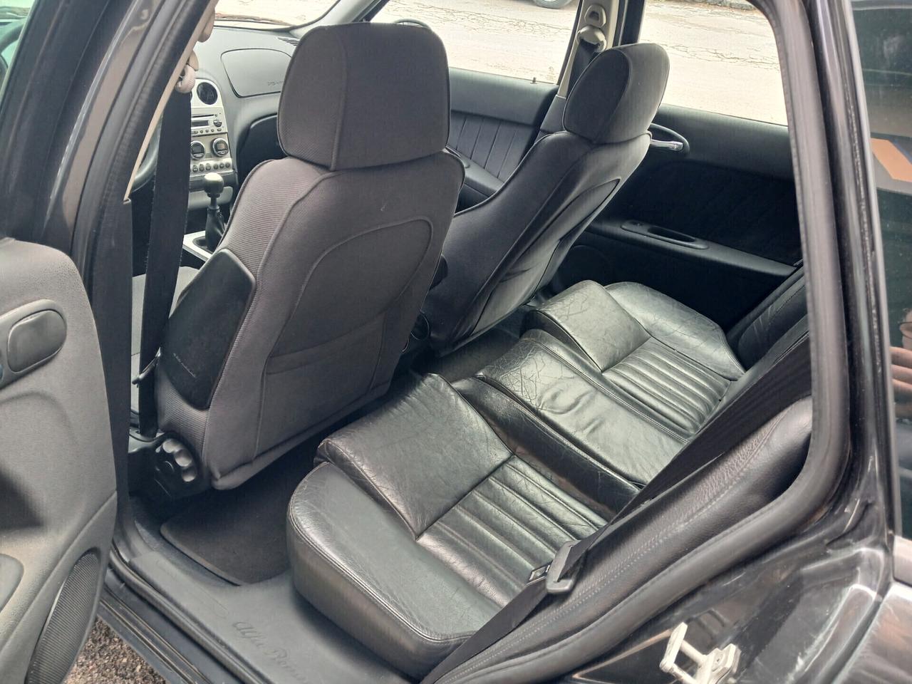 Alfa Romeo 156 1.9 JTD Sportwagon Distinctive