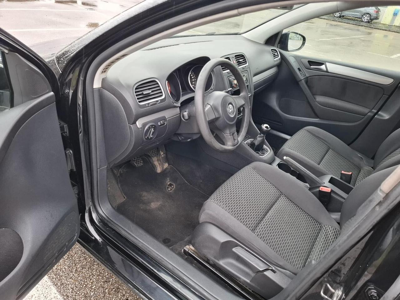 Volkswagen Golf Utilitaria