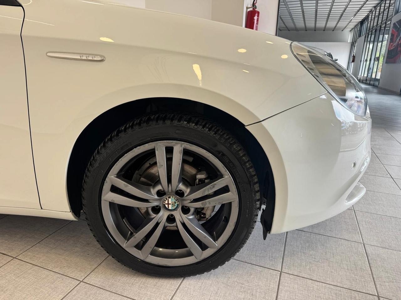 Alfa Romeo Giulietta 1.6 JTDm 105CV RESTYLING 2014