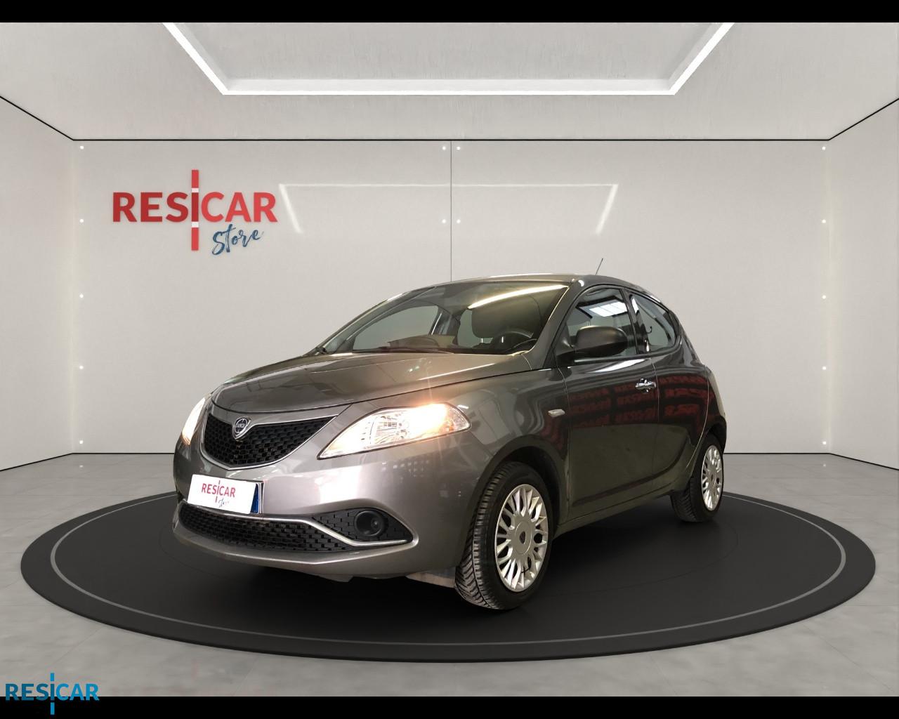 LANCIA Ypsilon 1.2 Silver 69cv IDONEA NEOPATENTATO