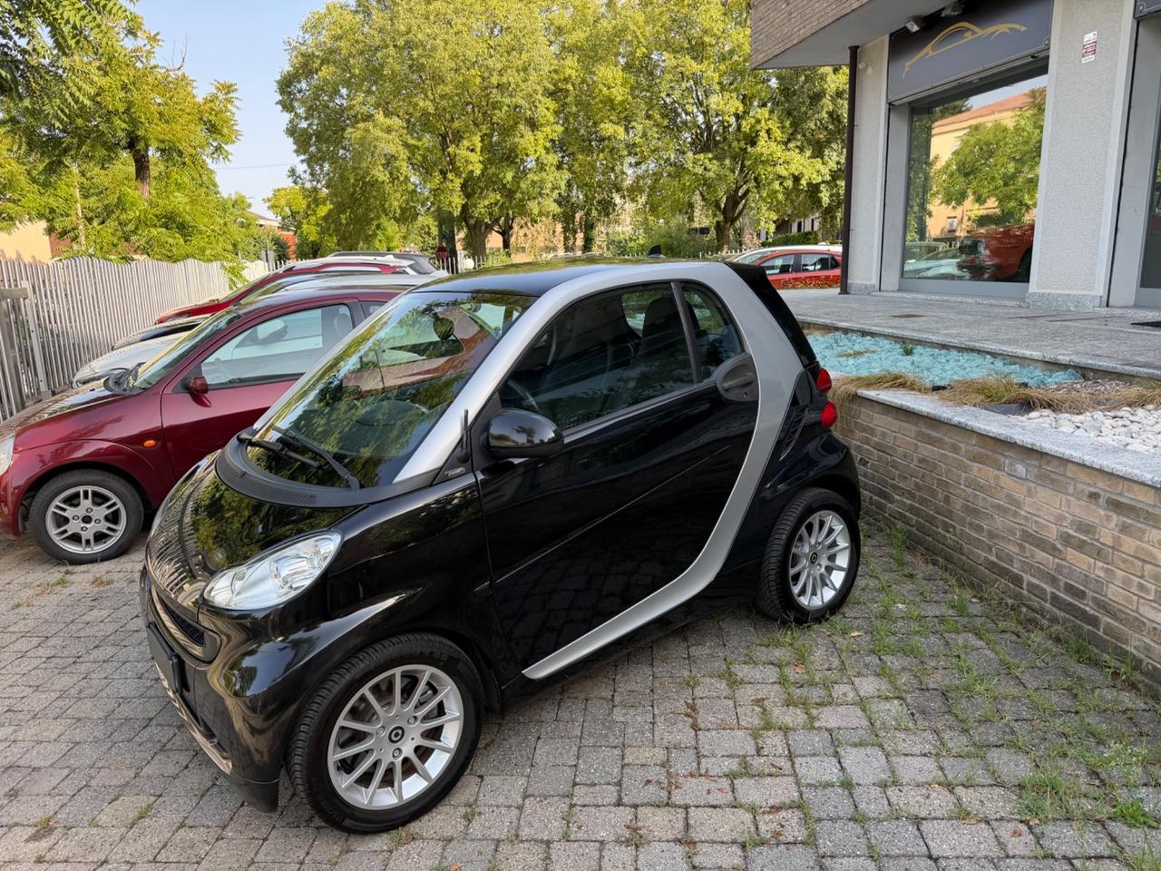 Smart ForTwo 1000 52 kW coupé passion
