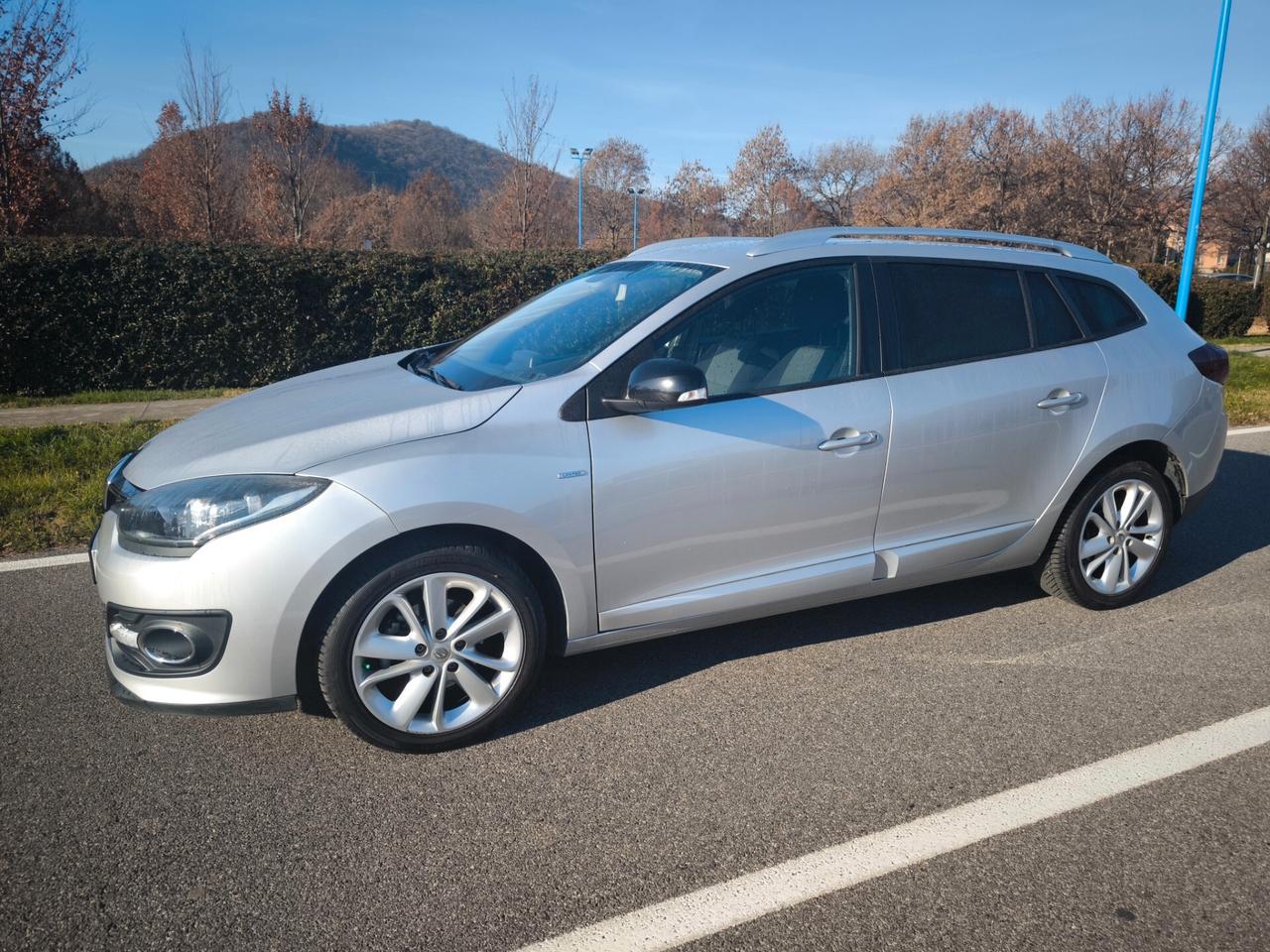 RENAULT MEGANE SW 1,5 DCI – EURO 6-OK NEOPATENTATI
