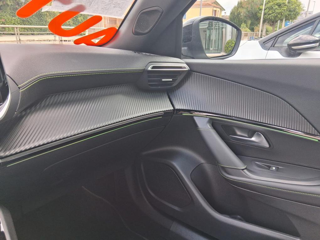 PEUGEOT 2008 PureTech 130 S&S EAT8 GT PROMO ESTATE