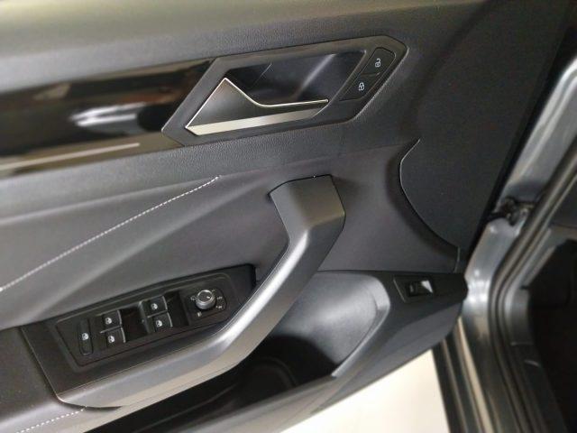 VOLKSWAGEN T-Roc 2.0 TDI SCR Style MATRIX BLACK STYLE