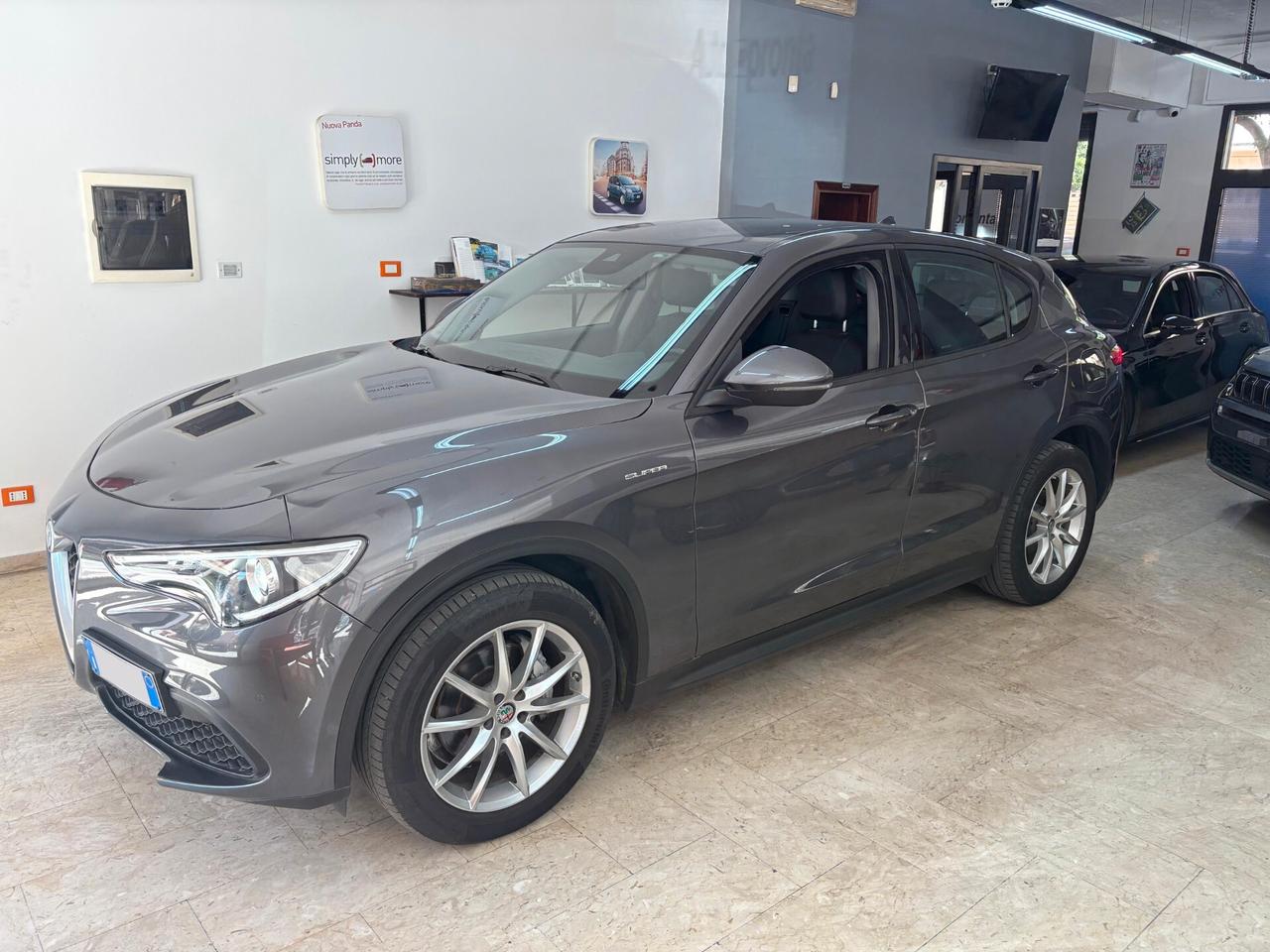 Alfa Romeo Stelvio 2.2 Turbodiesel 190 CV AT8 Q4 Super