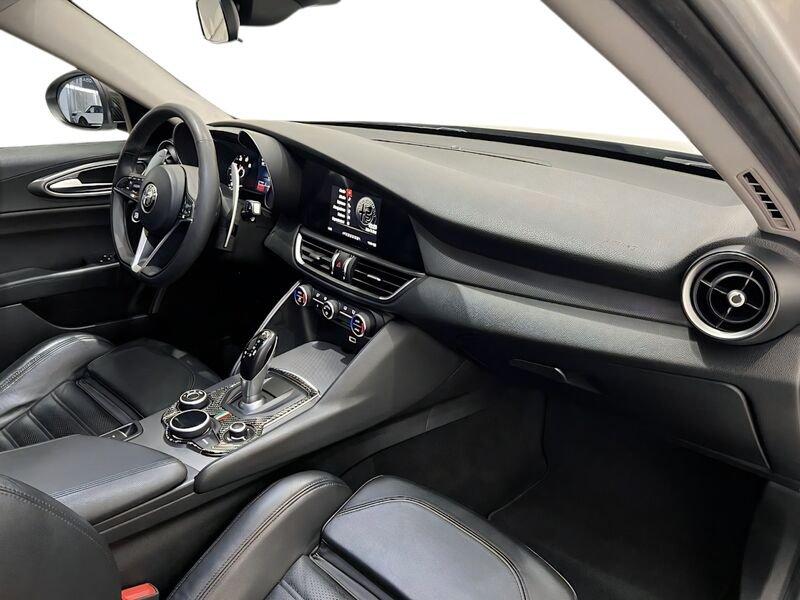 Alfa Romeo Giulia Giulia 2.0 Turbo 280 CV AT8 AWD Q4 Veloce
