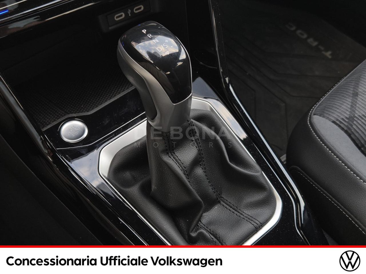 Volkswagen T-Roc 1.5 tsi r-line dsg