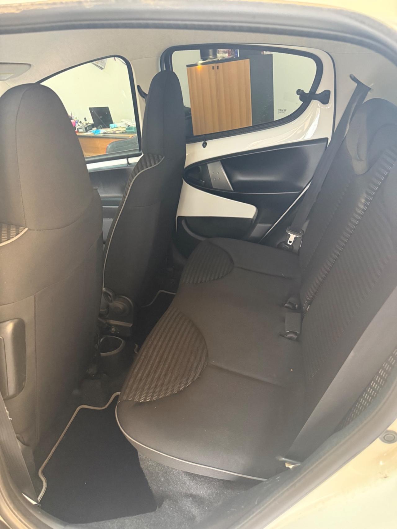 Peugeot 107 1.0 68CV 5p. Access