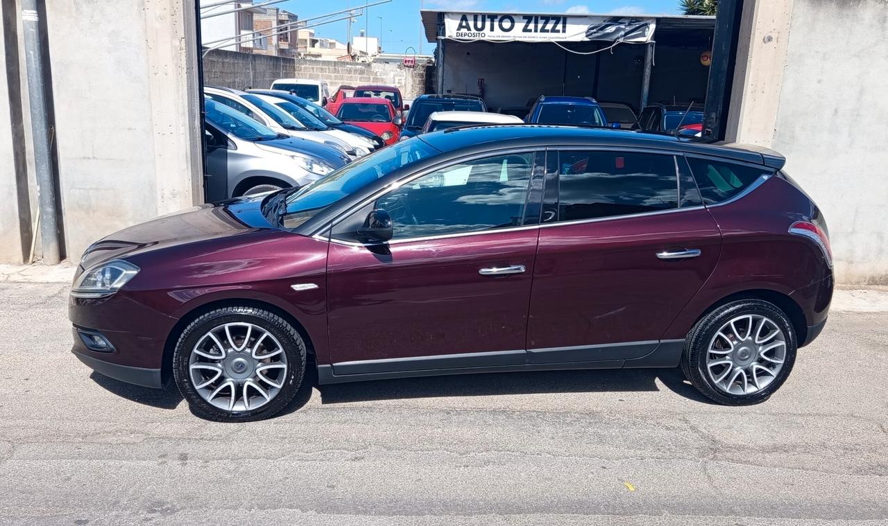 Lancia Delta 1.6 MJT DPF Selectronic Oro