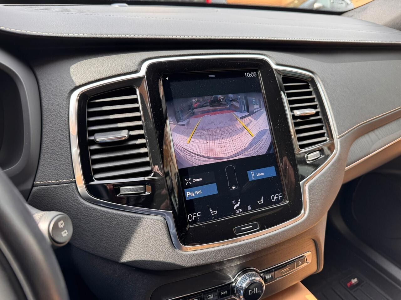 Volvo XC 90 XC90 B5 (d) AWD Geartronic 7 posti R-design DA 505€ ANTICIPO 0